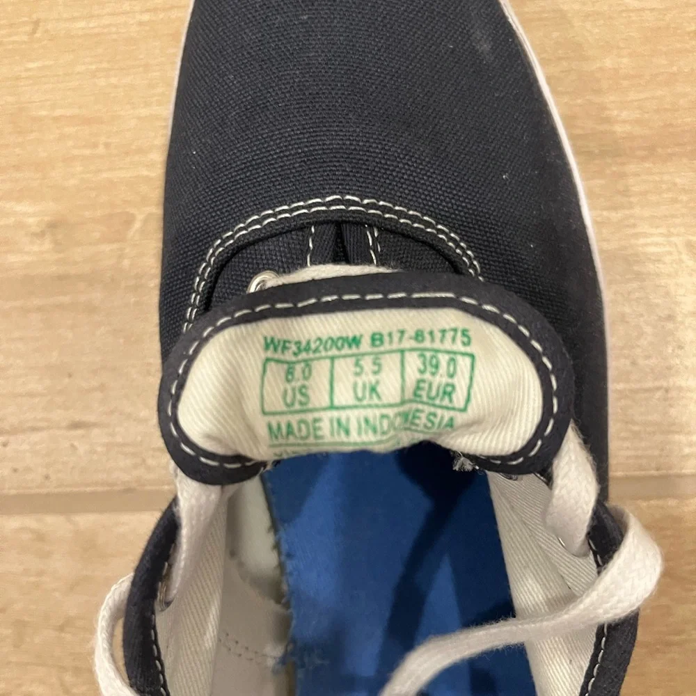 Keds 💙 champion